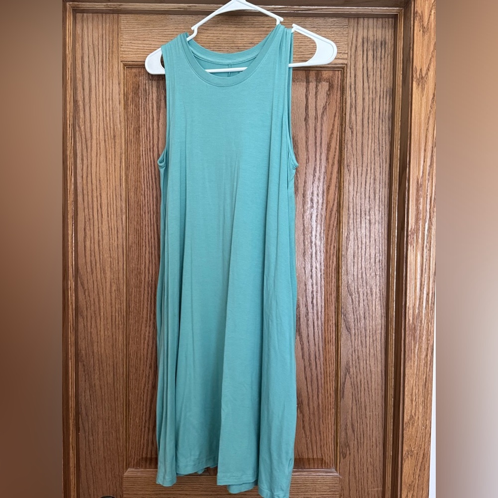 Time and Tru above the knee mint green dress, size M. Worn once
